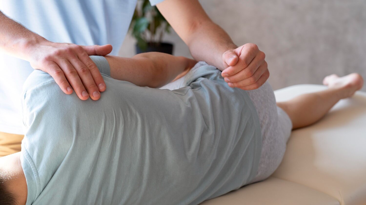 Osteopath Vs Chiropractor When You Should Use Each